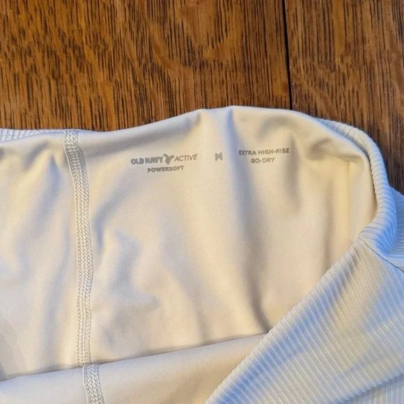 Old Navy Powersoft Cream skort. - Picture 2 of 4